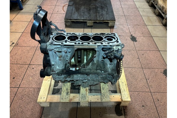 VOLVO V70 S80 XC70 XC60 ENGINE BOTTOM BLOCK D5244T14