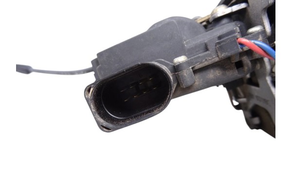 8 PIN CERRADURA PUERTA DELANTERA DERECHA SKODA OCTAVIA BERLINA (1U2) Ambiente 2001 8 PIN 213090 SKODA - 3