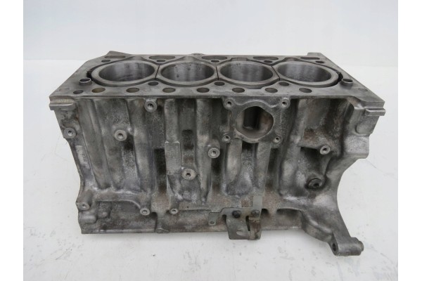 ENGINE BLOCK VOLVO XC60 II 2 0 T6 2017 B4204T27 Catalog number of the original 2336411