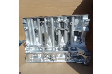 ENGINE BLOCK D4204T5 VOLVO S80 124 144 D4 133kW 2014 2016 Catalog number of the original D4204T5