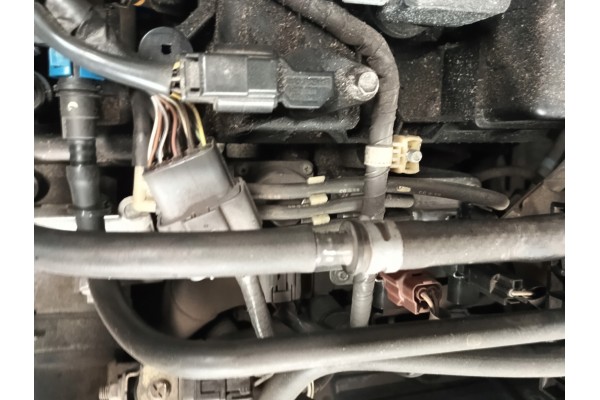 Motor completo Mazda 6 2.0 16V con bayoneta en tapa de válvulas
