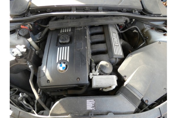 BMW E92 E90 E91 E93 E60 E63 MOTOR N53B30A POST 325i 330i 530i Catalog number of the part 0421311