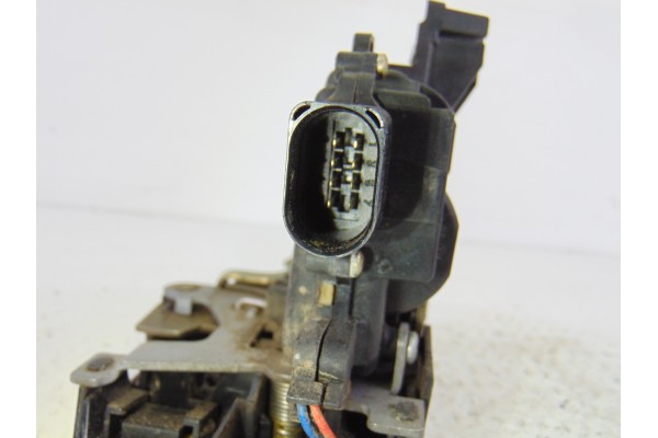 3B1837016C   CERRADURA PUERTA DELANTERA DERECHA SEAT TOLEDO (1M2) Select 2001 3B1837016C 197058 SEAT - 2