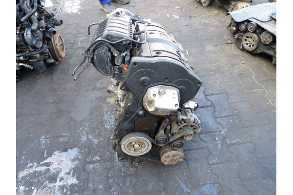 Peugeot 307 1 6B 80KW 109HP engine complete 10FX3V Part manufacturer Peugeot OE