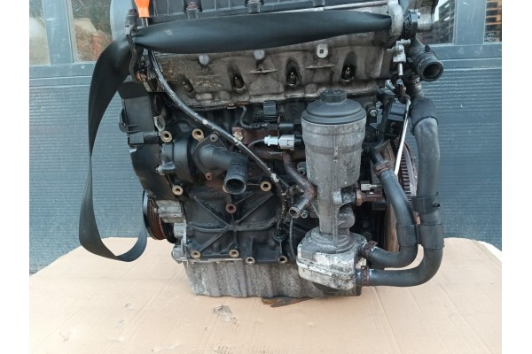 VW T5 1 9 TDI Engine Complete Turbine Injectors CODE AXC INJECTION PUMP Catalog number of the part AXC