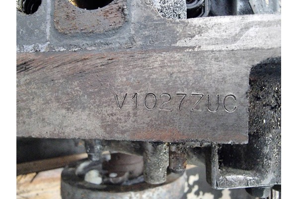 Chevrolet Corvette 1993 Engine Engine type petrol