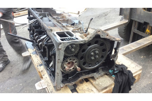 MAN TGX Parts Engine MAN D2676LF Shaft Block Head