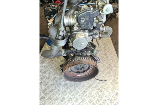 Renault Clio IV 1 5 dci 2015 Engine without accessories K9KD608 Car type passenger cars
