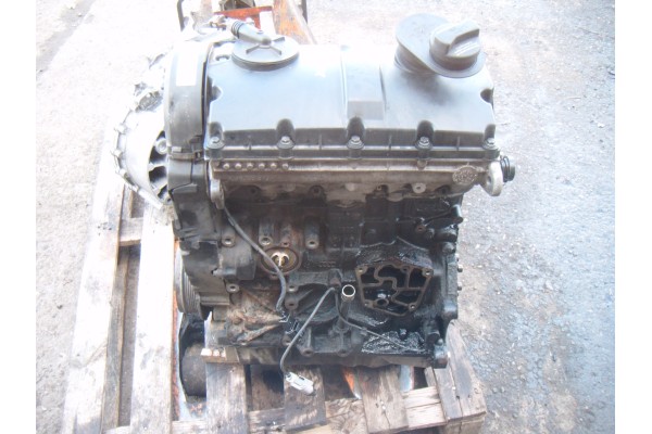 FORD GALAXY MK1 AND LIFT 00 1 9 TDI ENGINE POST AUY Catalog number of the part FORD GALAXY MK1 I LIFT 00 1 9 TDI SILNIK SLUPEK A