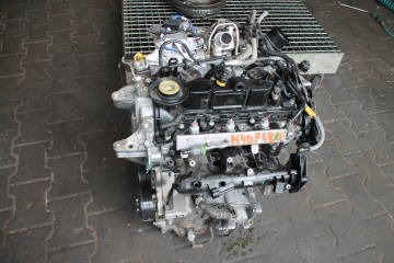 ENGINE COMPLETE RENAULT DASH H4DF480