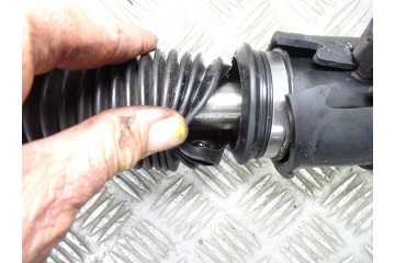 577002B100 CREMALLERA DIRECCION HYUNDAI SANTA FE (CM)