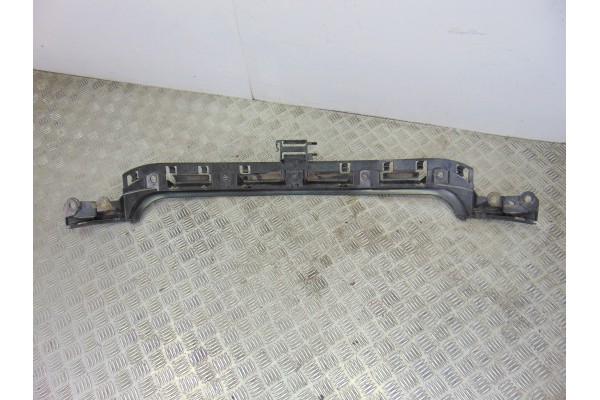 7058521 MOLDURAS TRASERAS BMW SERIE 1 BERLINA (E81/E87) 120d 2008 7058521 190261 BMW - 2