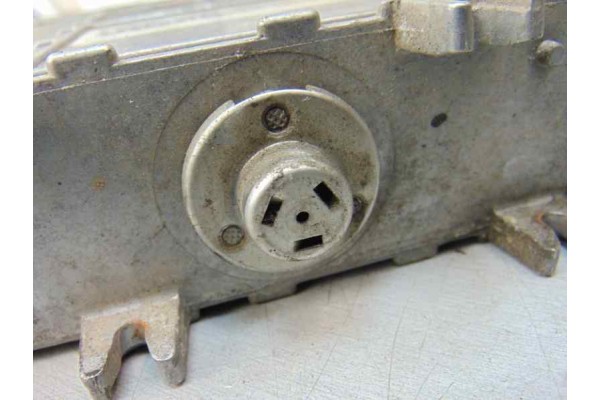 7700110647  CENTRALITA MOTOR UCE RENAULT SCENIC I (JA...) 1.9 DTI Authentique 7700110647 186272 RENAULT - 1