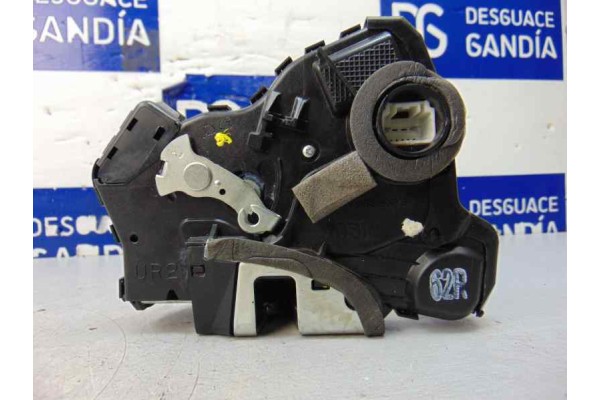 2 PIN CERRADURA PUERTA DELANTERA DERECHA TOYOTA COROLLA VERSO (R1)