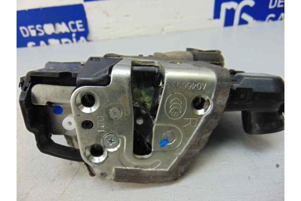 2 PIN CERRADURA PUERTA DELANTERA DERECHA TOYOTA COROLLA VERSO (R1)