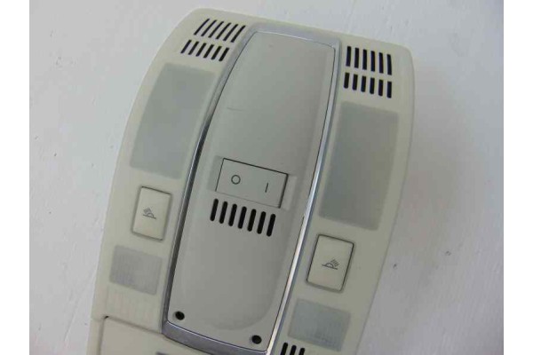 4F0947135M LUZ INTERIOR AUDI A6 AVANT (4F5) 2.7 TDI 2005 4F0947135M 188296 AUDI - 5