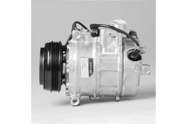COMPRESSOR AIR CONDITIONING COMPRESSOR DCP05082 DENSO