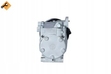 COMPRESSOR AIR CONDITIONING COMPRESSOR 32200 NRF HYUNDAI Car type cargo vans passenger cars