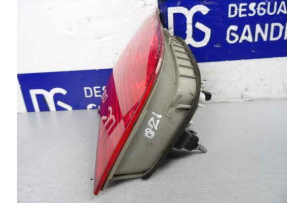 8E9945093A PILOTO TRASERO IZQUIERDO INTERIOR AUDI A4 AVANT (8E) 2.7 TDI (DPF) 2008 8E9945093A 170918 AUDI - 1