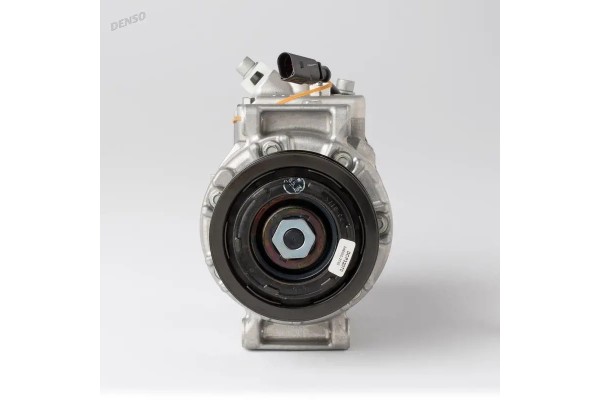 COMPRESSOR AIR CONDITIONING COMPRESSOR DCP32070 DENSO VW Part manufacturer Denso