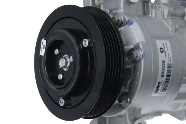 Air conditioning compressor VALEO 690026 AIR CONDITIONING COMPRESSOR NEW VALEO Part manufacturer Valeo