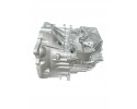 Transmission 8V4R7002BF Ford Kuga 2 0TDCI Catalog number of the part 8V4R7002BF