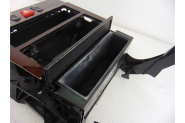 WARNING MERCEDES-BENZ CLASE E (BM 210) BERLINA