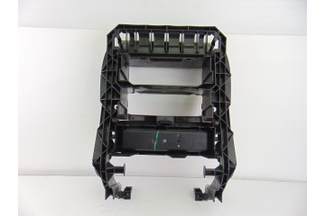 WARNING MERCEDES-BENZ CLASE E (BM 210) BERLINA