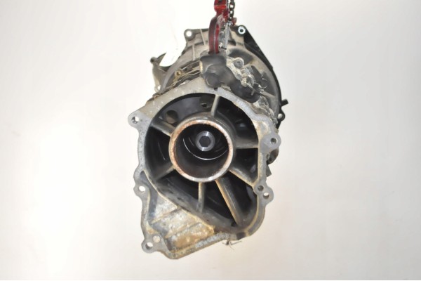 BMW X3 E83 XDRIVE 2 0D 150HP GEARBOX HRD GS6X37DZ 265 thousand km Catalog number of the part GS6X37DZ THRD