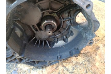 vw CRAFFTER II MAN TGE 2 0 TDI MANUAL GEARBOX RHE Transmission type manual