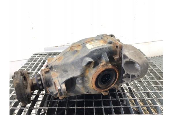 REAR DIFFERENT BRIDGE BMW F34 7605589 2 0 190HP Hatchback Part manufacturer OEM