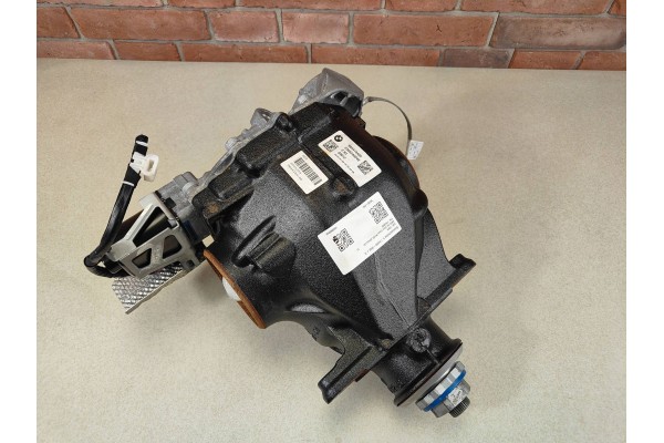 BMW 4 G26 430i 430iX M440 M440iX REAR DIFFERENT BRIDGE 2 93 9844104 9844105 Part manufacturer BMW OE