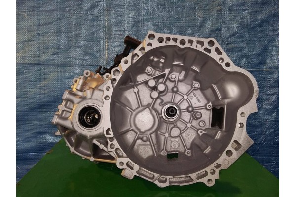 GEARBOX TOYOTA AVENSIS T25 1 8 VVTI 5B