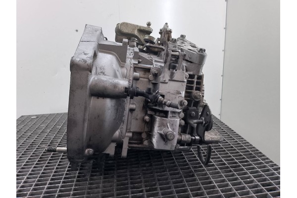 MANUAL GEARBOX FIAT DOBLO II C63563514 1 6 D MULTIJET Catalog number of the part C63563514