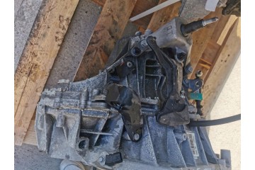 MANUAL GEARBOX 6B RENAULT MEGANE IV 1 2 TCE 320106758R Catalog number of the part 320106758R