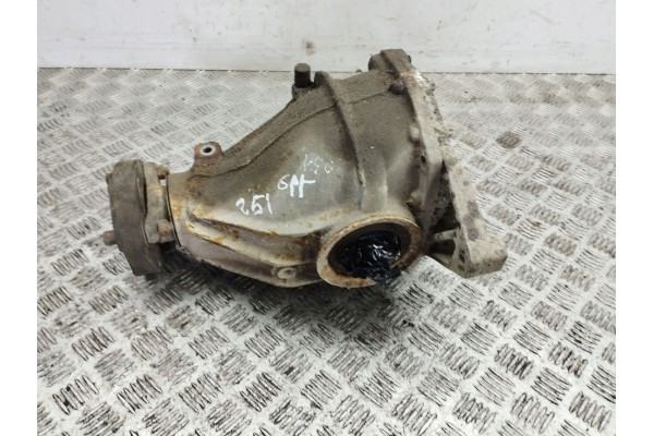 Rear differential Chrysler 300 300C P04578032AC