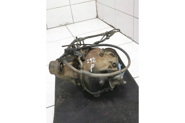 2006 Suzuki Grand Vitara II Front differential 3c07a030 Part manufacturer Suzuki OE