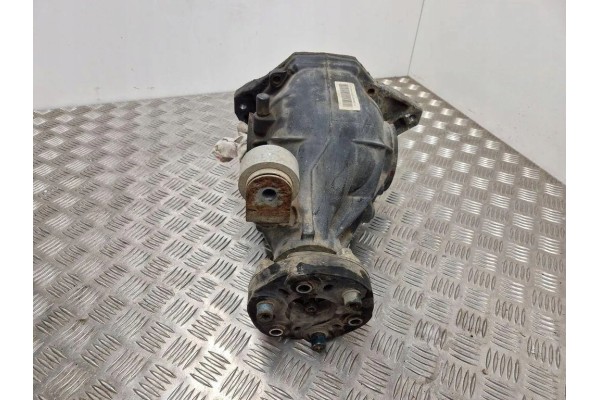 Rear reducer MERCEDES BENZ GLK X204 A7093510205 3 0L diesel 195kW 2012