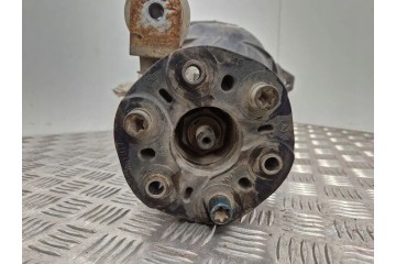 Rear reducer MERCEDES BENZ GLK X204 A7093510205 3 0L diesel 195kW 2012 Part manufacturer Mercedes Benz OE