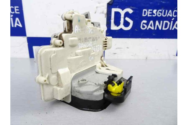 8E0839016AA CERRADURA PUERTA TRASERA DERECHA AUDI A4 AVANT (8E) 3.0 TDI Quattro 2005 8E0839016AA 167377 AUDI - 4