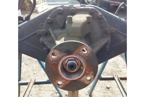 MERCEDES X W470 3 357 BRIDGE DYFER SO MANY COMPLETE A4703501600 Catalog number of substitutes A4703501100