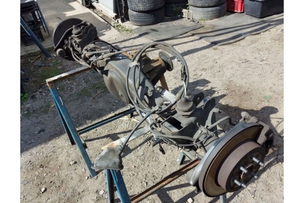 Puente Diferencial Trasero Completo Mercedes X W470 3,357 A4703501600
