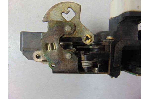 2+2 PIN CERRADURA PUERTA DELANTERA DERECHA OPEL FRONTERA B Olympus 2001 2+2 PIN 177659 OPEL - 1