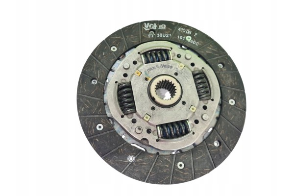 SET CLUTCH SET VALEO TOYOTA AURIS 1 6 2007 2013 Wheel type rigid flywheel