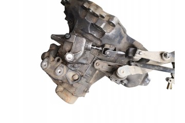 Transmission Fiat Punto II 1 3 JTD M JET 70HP F17W394 mileage 192200km Transmission type manual