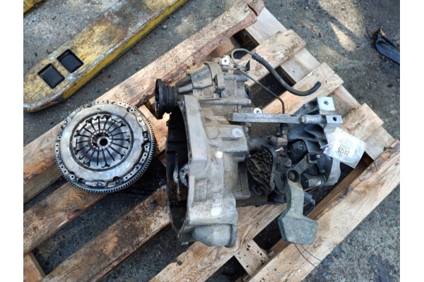 AUDI A3 8P 1 6 TDI MANUAL GEARBOX MDZ