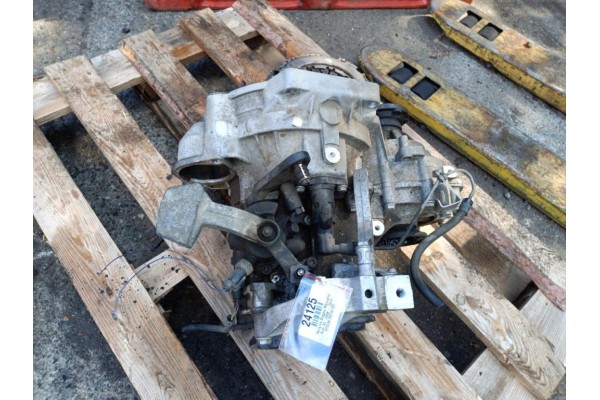 AUDI A3 8P 1 6 TDI MANUAL GEARBOX MDZ Part manufacturer Audi OE