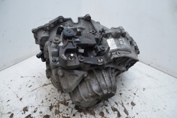 GEARBOX VOLVO XC90 AND MANUAL AWD 2 4 566R7002CE 31259476 Part manufacturer Volvo OE