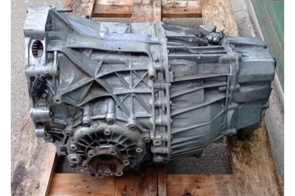 AUDI A6 C6 2 4 B GEARBOX HSX