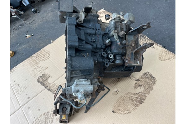 GEARBOX TOYOTA COROLLA E12 2 0 D 4D 90 KM COMPLETE MANUAL D 4D Transmission type manual